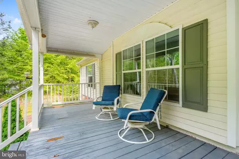 Exterior - 2319 Sizer Rd, Beaverdam, VA 23015 photo 13 of 23