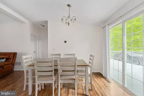 Dining - 2319 Sizer Rd, Beaverdam, VA 23015 photo 3 of 3