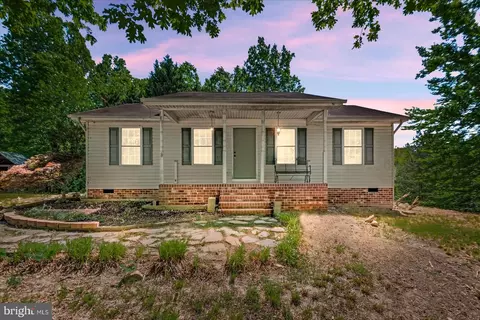11024 Ladysmith Rd, Ruther Glen, VA 22546