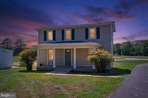 9204 Woodford Rd, Woodford, VA 22580