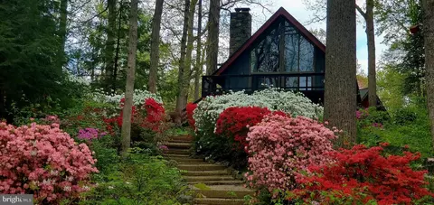 206 Lake Caroline Dr, Ruther Glen, VA 22546