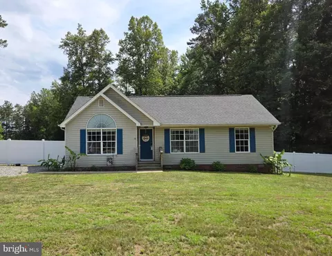 102 Independence Dr, Ruther Glen, VA 22546