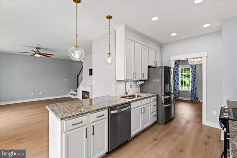 6654 Sacagawea St, Ruther Glen, VA 22546