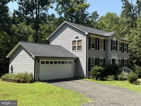 5144 Gatewood Rd, Woodford, VA 22580