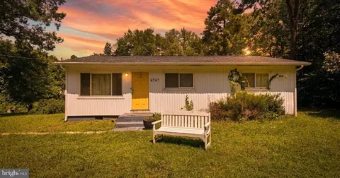 9301 Ladysmith Rd, Ruther Glen, VA 22546
