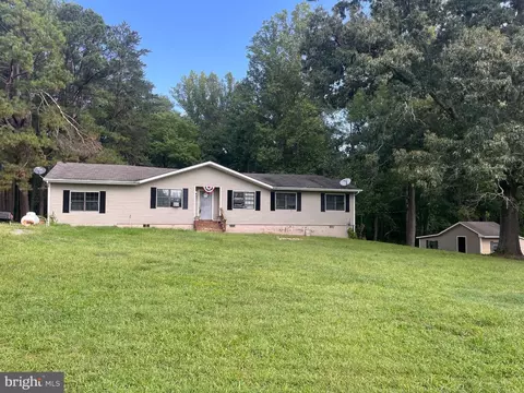 23431 Frye Ln, Ruther Glen, VA 22546