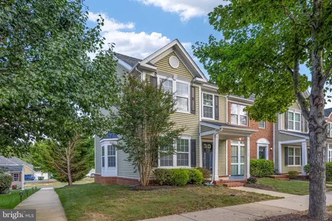 7129 Marsh St, Ruther Glen, VA 22546