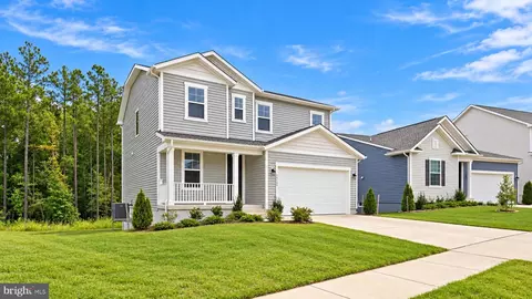 18409 Hewes Ter, Ruther Glen, VA 22546
