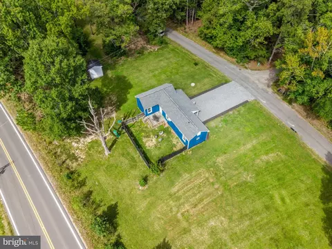 View/Area - 18290 Winston Loop, Hanover, VA 23069 photo 1 of 5
