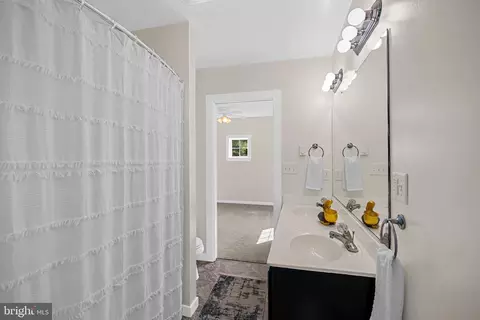 Bath - 18290 Winston Loop, Hanover, VA 23069 photo 2 of 2