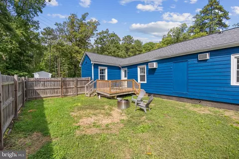 Exterior - 18290 Winston Loop, Hanover, VA 23069 photo 5 of 6