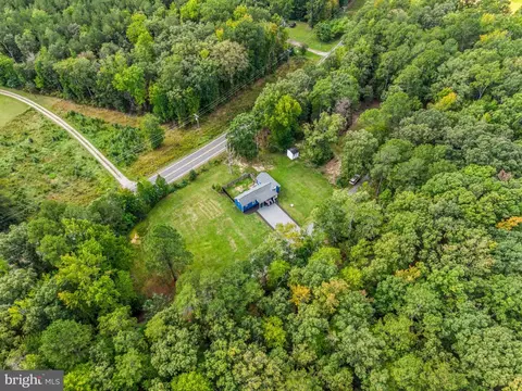 View/Area - 18290 Winston Loop, Hanover, VA 23069 photo 5 of 5