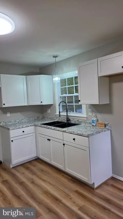 18207 Timothy Dr, Ruther Glen, VA 22546