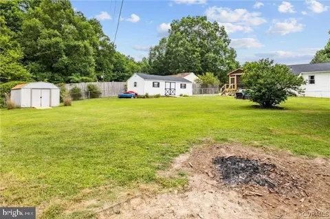 Exterior - 21116 Leonard Dr, Sutherland, VA 23885 photo 11 of 12