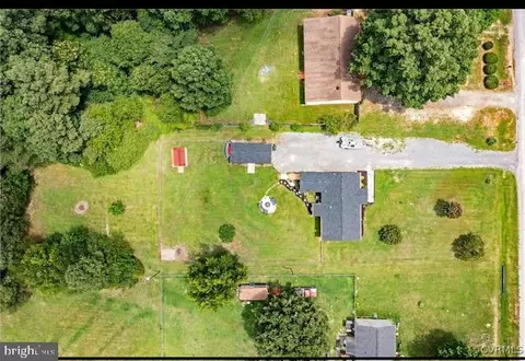 View/Area - 21116 Leonard Dr, Sutherland, VA 23885 photo 3 of 5