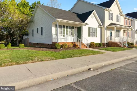 1159 Settlers Landing Dr #31, Tappahannock, VA 22560