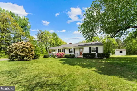 7519 Mt Landing Rd, Tappahannock, VA 22560