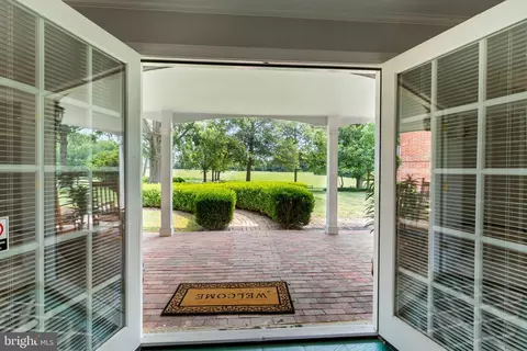 Entry Way - 11770 Tidewater Trl, Champlain, VA 22438 photo 11 of 11
