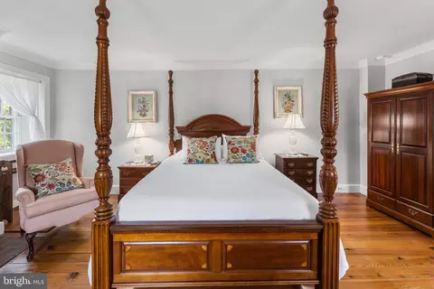 Bedroom - 11770 Tidewater Trl, Champlain, VA 22438 photo 3 of 20