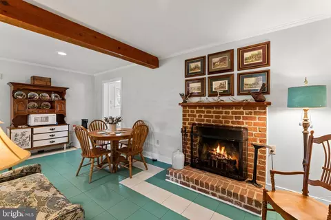 Dining - 11770 Tidewater Trl, Champlain, VA 22438 photo 9 of 12