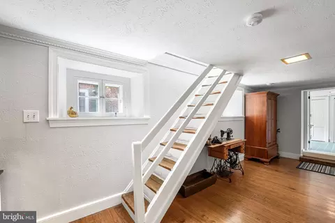 Entry Way - 11770 Tidewater Trl, Champlain, VA 22438 photo 6 of 11
