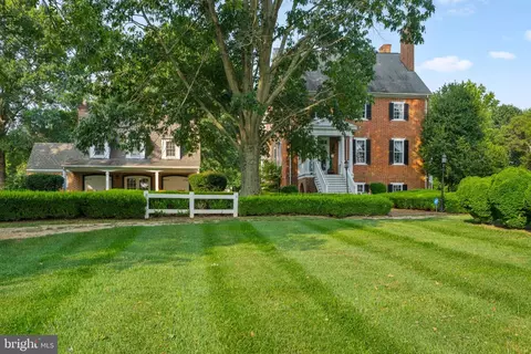 Exterior - 11770 Tidewater Trl, Champlain, VA 22438 photo 2 of 29