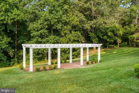 View/Area - 11770 Tidewater Trl, Champlain, VA 22438 photo 8 of 8