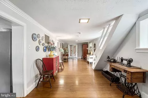 Entry Way - 11770 Tidewater Trl, Champlain, VA 22438 photo 7 of 11