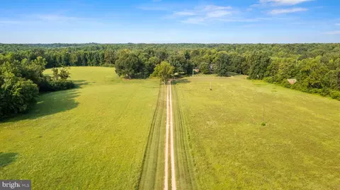 View/Area - 11770 Tidewater Trl, Champlain, VA 22438 photo 5 of 8