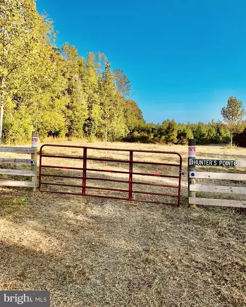 000 Carpenters Rest Rd, Caret, VA 22436