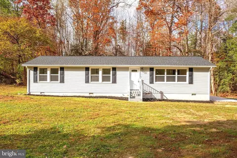 1296 Clarks Store Rd, Caret, VA 22436