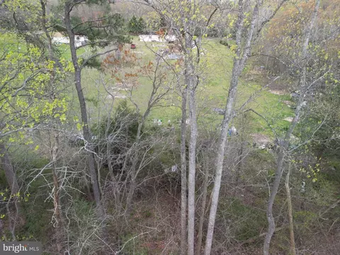 1509 Hustle Rd, Hustle, VA 22476 photo 6