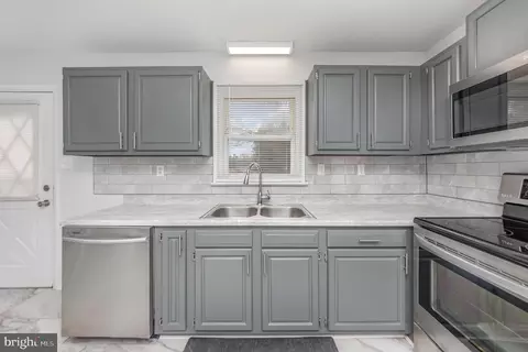 3859 Bull Neck Rd, Caret, VA 22436