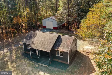 2443 Beulah Church Rd, Saint Stephens Church, VA 23148