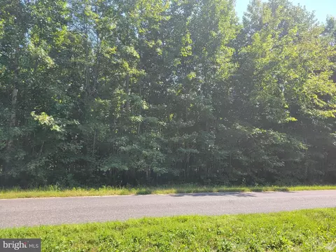 0 Clarkes Store Lot 5-b Rd, Caret, VA 22436
