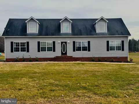 1735 Clarkes Store Rd, Caret, VA 22436