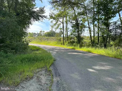 Hustle Road, Hustle, VA 22476 photo 15