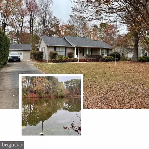 1240 Old Creek Lake Dr, Tappahannock, VA 22560