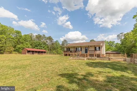 1891 Upright Rd, Dunnsville, VA 22454