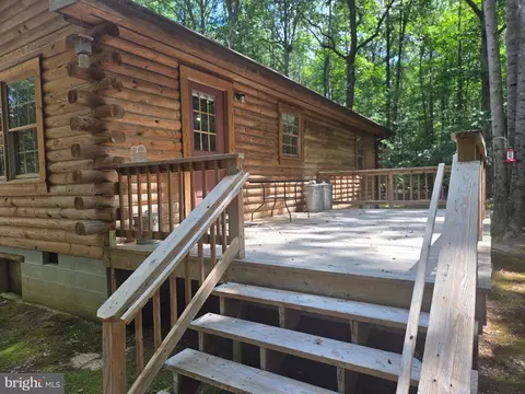 Exterior - 466 Laurel Springs Rd, Hustle, VA 22476 photo 12 of 17
