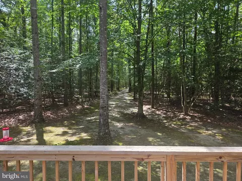 Exterior - 466 Laurel Springs Rd, Hustle, VA 22476 photo 11 of 17
