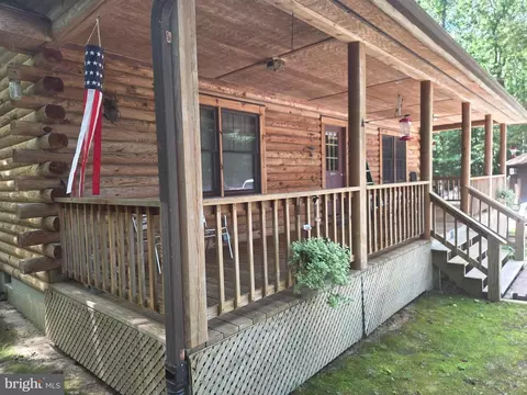 Exterior - 466 Laurel Springs Rd, Hustle, VA 22476 photo 5 of 17