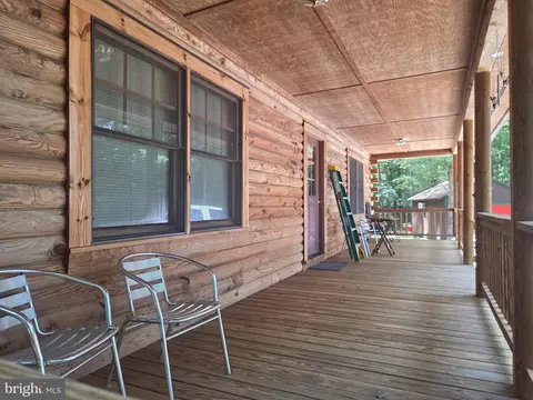 Exterior - 466 Laurel Springs Rd, Hustle, VA 22476 photo 1 of 17