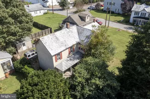 436 Duke St, Tappahannock, VA 22560
