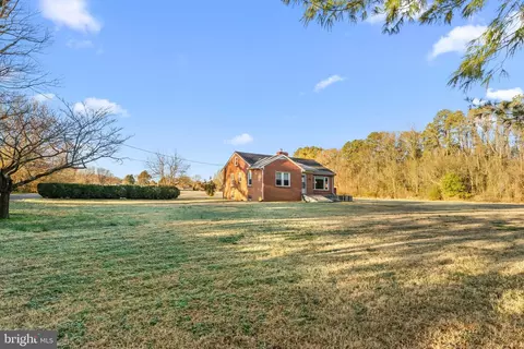 501 Essex St, Tappahannock, VA 22560