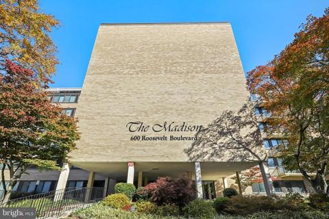 600 Roosevelt Blvd #608, Falls Church, VA 22044