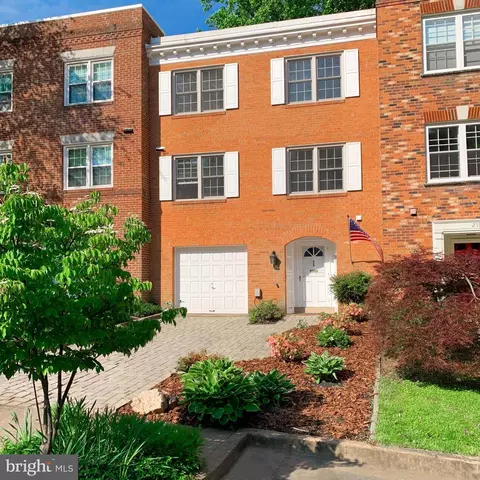 217 James Thurber Ct, Falls Church, VA 22046
