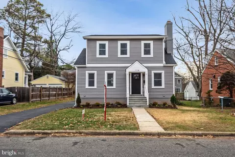 124 W George Mason Rd, Falls Church, VA 22046