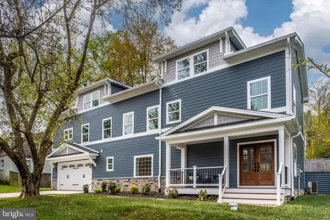 107 Jackson St, Falls Church, VA 22046