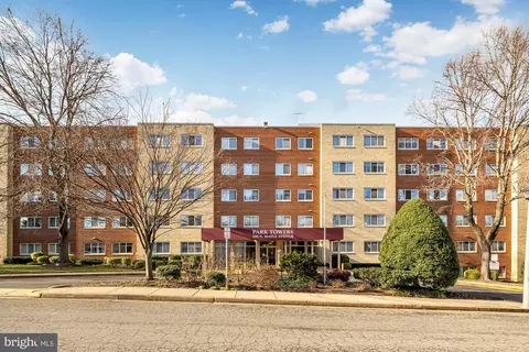 200 N Maple Ave #304, Falls Church, VA 22046